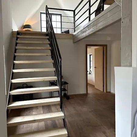 Haus Am Deich Lhd 13 Feriehus Neuendorf bei Elmshorn
